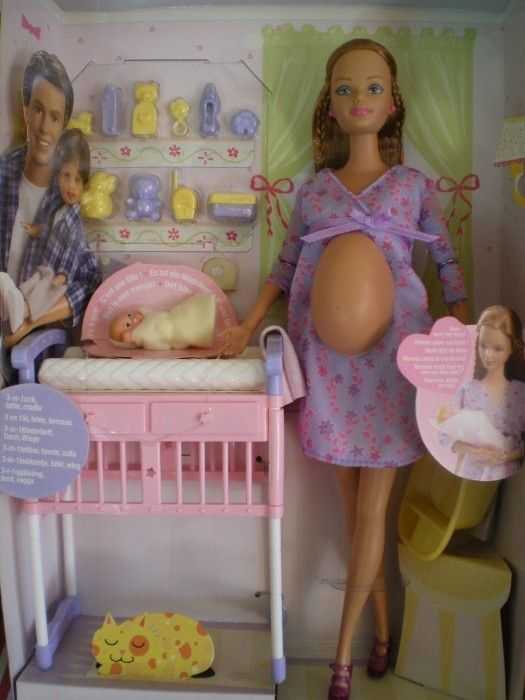 A Barbie adolescente grávida -brinquedos mais estranhos do mundo