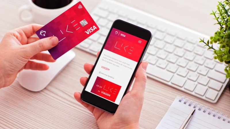 Bradesco lança cartão de crédito Like com 5% de cashback para assinaturas de aplicativos filme, serie e música.
