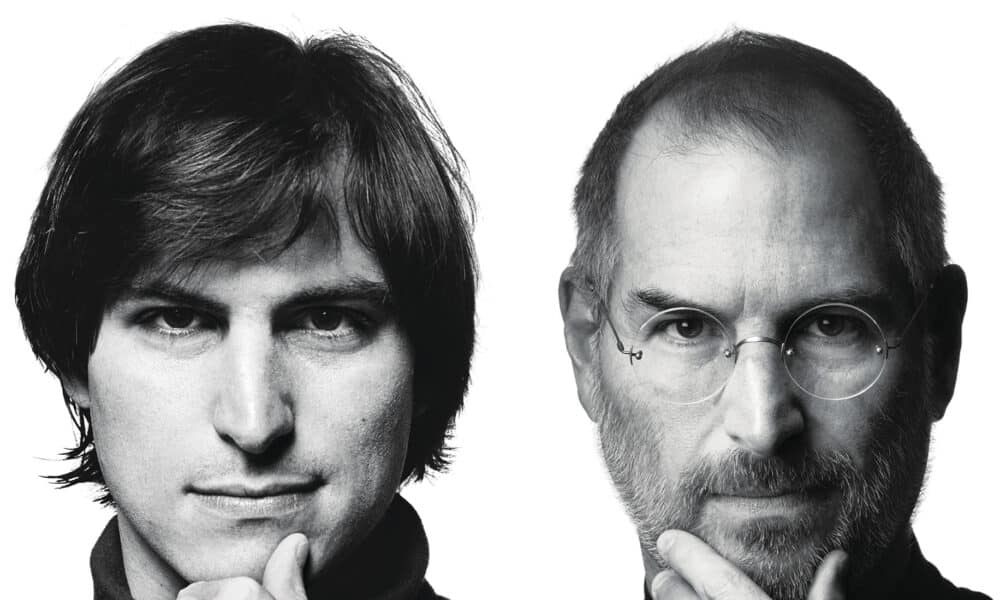 Mesmo depois da morte de Steve Jobs a fortuna do empresário supera todos os patamares, pois ele revolucionou a indústria de computadores pessoais, filmes de animação, música e principalmente os telefones celulares.