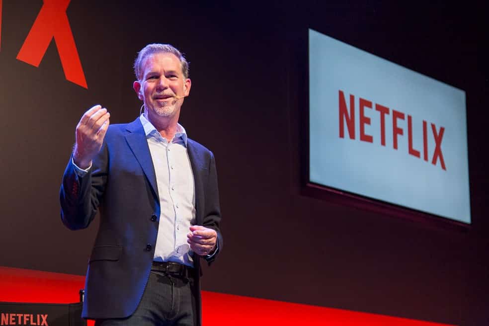 Quem é Reed Hastings e qual o patrimônio e a fortuna atual do dono da Netflix? Então, o site da Netflix é o maior provedor de filmes e séries da atualidade